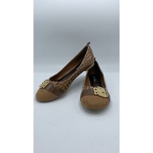 MICHAEL ANTONIO LOW HEEL FLATS SZ 6.5 Tan Brown Buckle Croc Print New